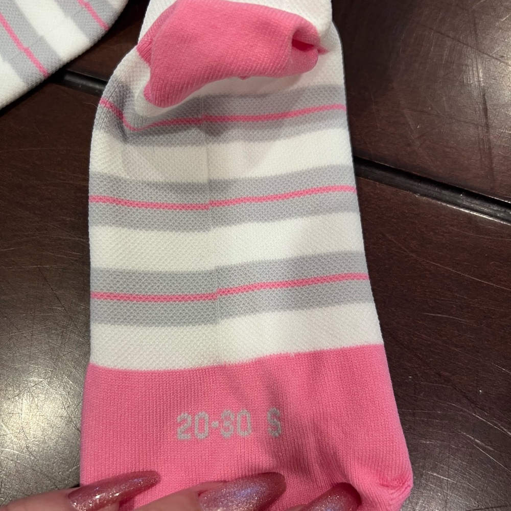 Maternity compression socks - Picture 3 of 5